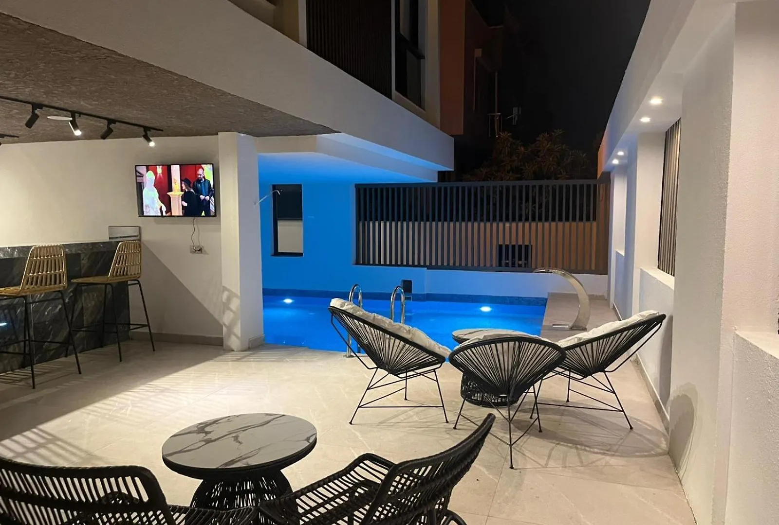 Mad Inn Lara Antalya Hotel